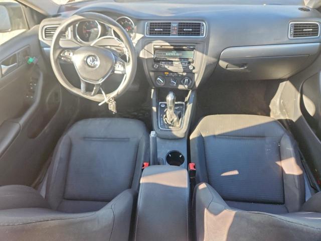 Volkswagen Jetta Se Image 10