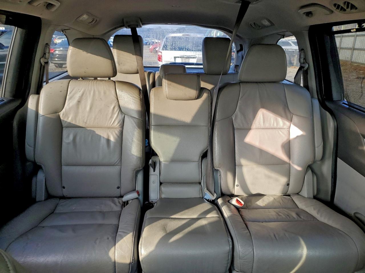 Honda Odyssey Exl Image 9