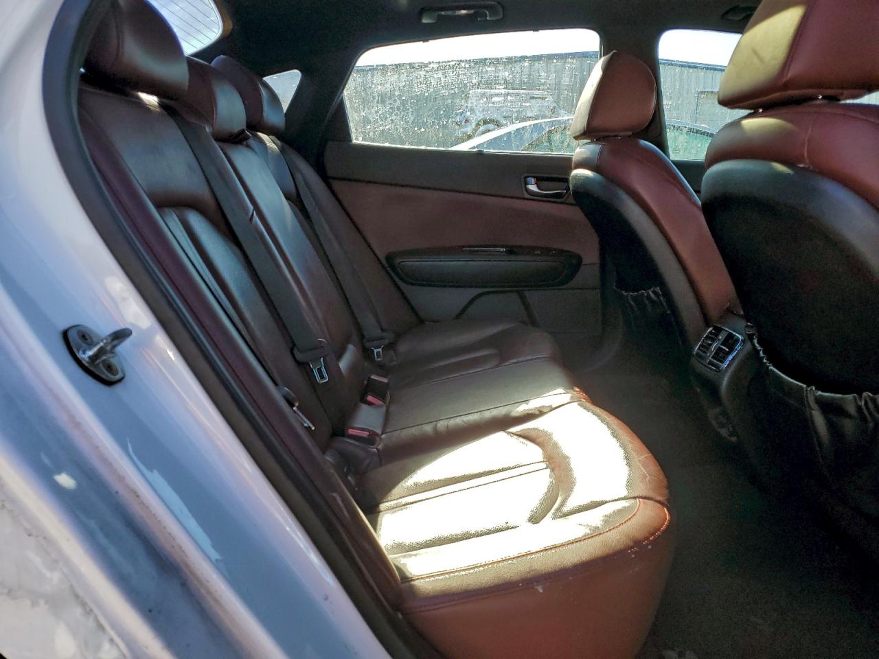 Kia Optima Sx Image 8