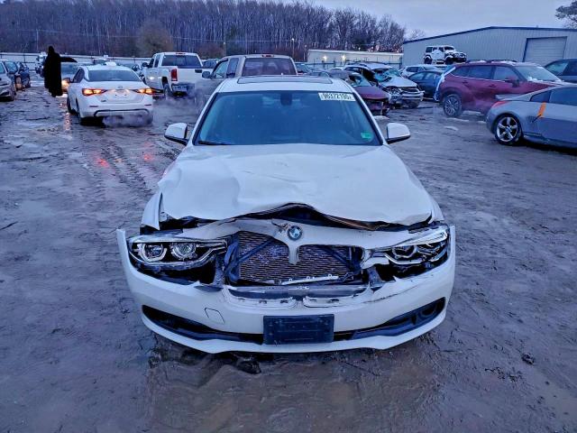 BMW 3 Series Xi Image 12