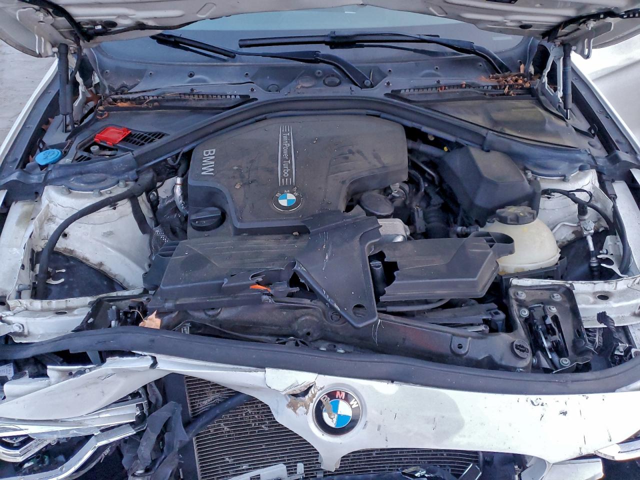 BMW 3 Series Xi Image 6