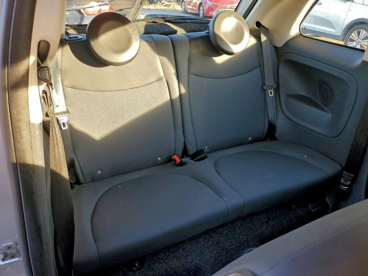 FIAT 500 Pop Image 8